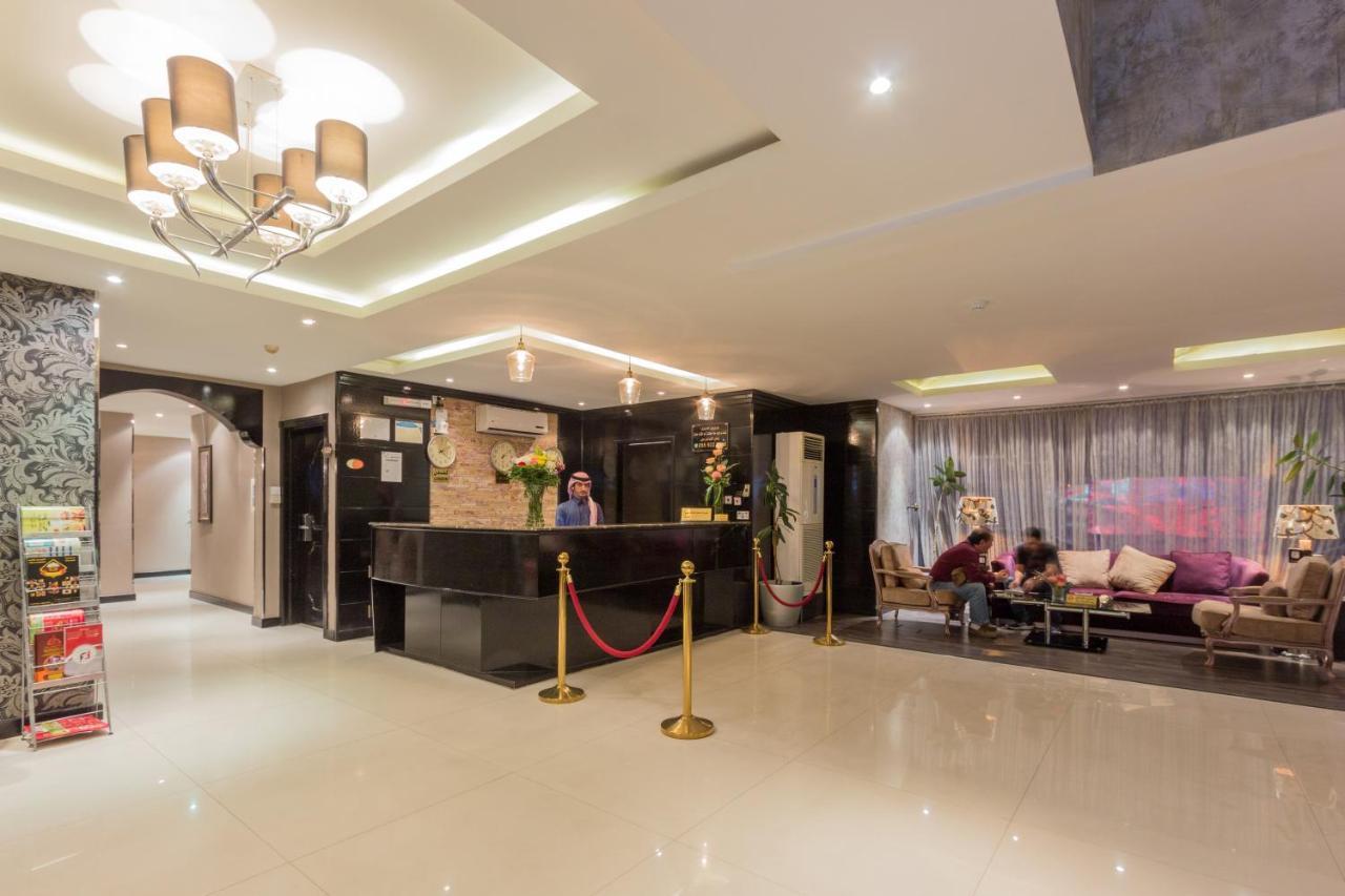 Al Muhaidb Al Diwan - Al Olaya Riyadh Luaran gambar