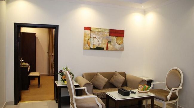 Al Muhaidb Al Diwan - Al Olaya Riyadh Servis gambar